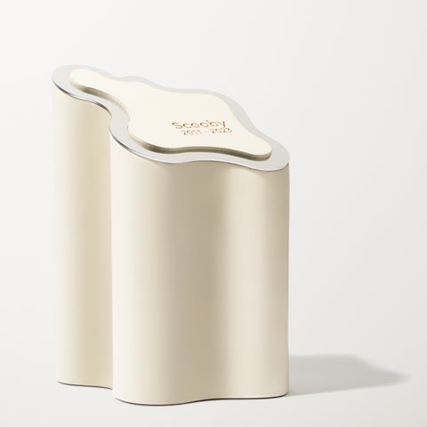 LLUMI Essence Pet Urn – Minimalist Memorial Urn for Pets